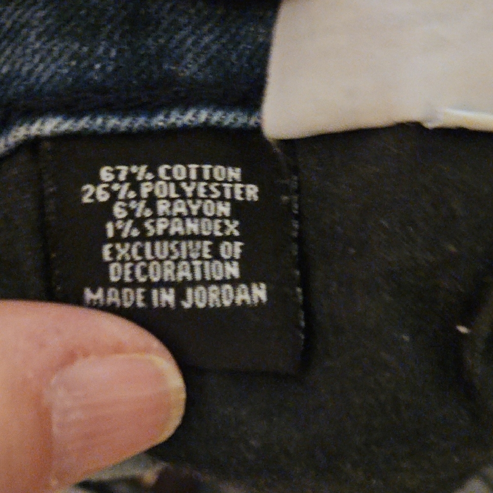 Relativity Straight Leg Jeans - Picture 5 of 10